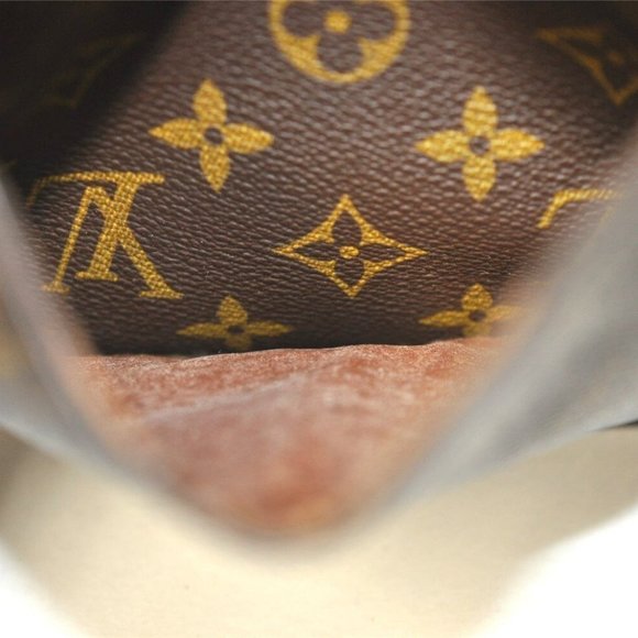 Authentic Louis Vuitton Monogram Saint Cloud MM - Picture 12 of 16